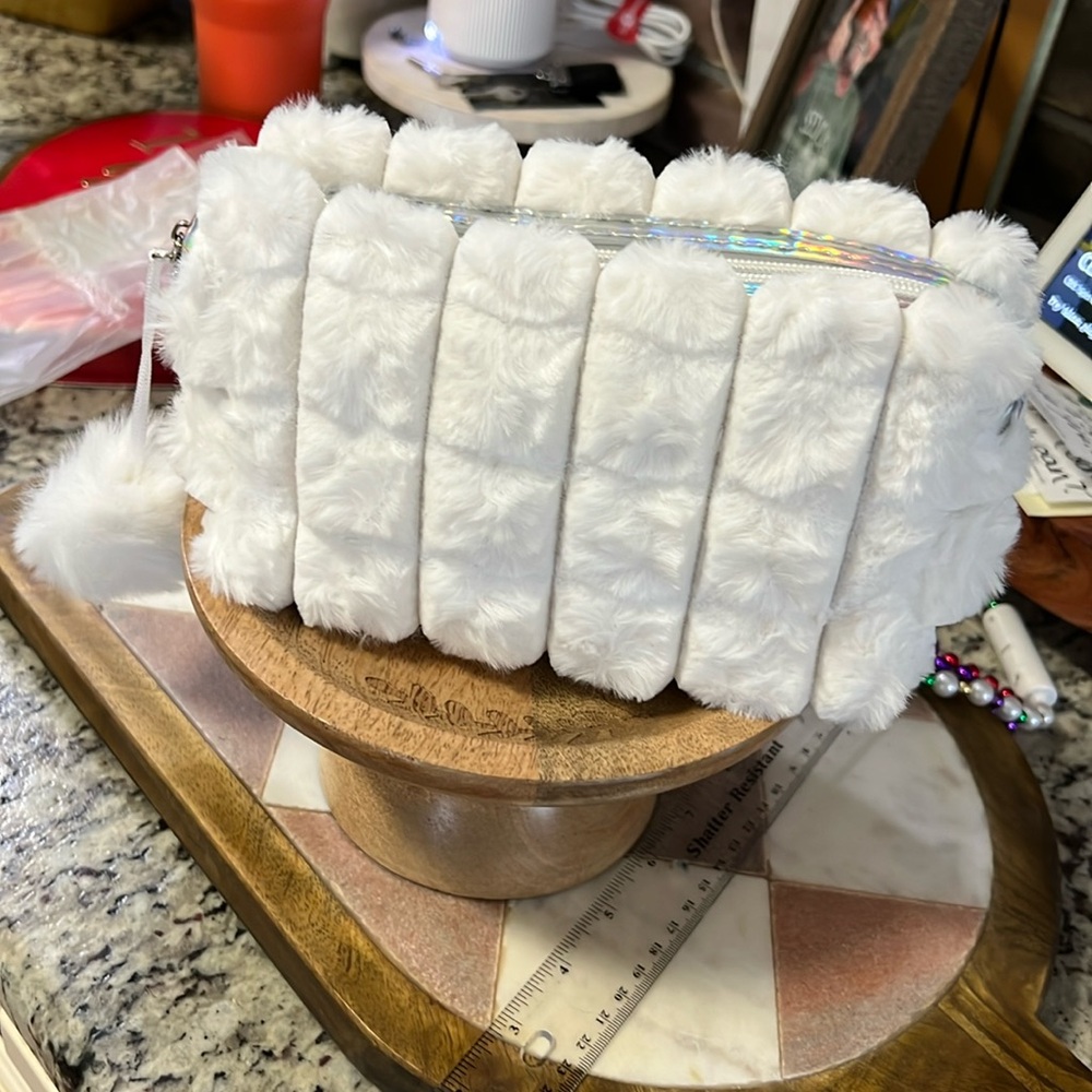 NWT Fuzzy White Cosmetic Bag #BB